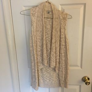 Ecote UO sleeveless cream draped open cardigan